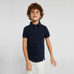 παιδικό-πόλο-αγόρι-mayoral-22-06108-015-μπλε-σταμπωτό-κοντομάνικο-μπλουζάκι-polo-μπλούζα-κοντομάνικη-1