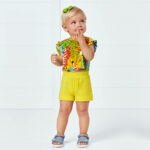 παιδικό-σετ-σορτς-κορίτσι-mayoral-22-01243-049-3-τεμαχίων-μπλούζα-κοντομάνικη-αμάνικη-τιράντες-κίτρινο-λαχανί-εμπριμέ-σορτσάκι-1